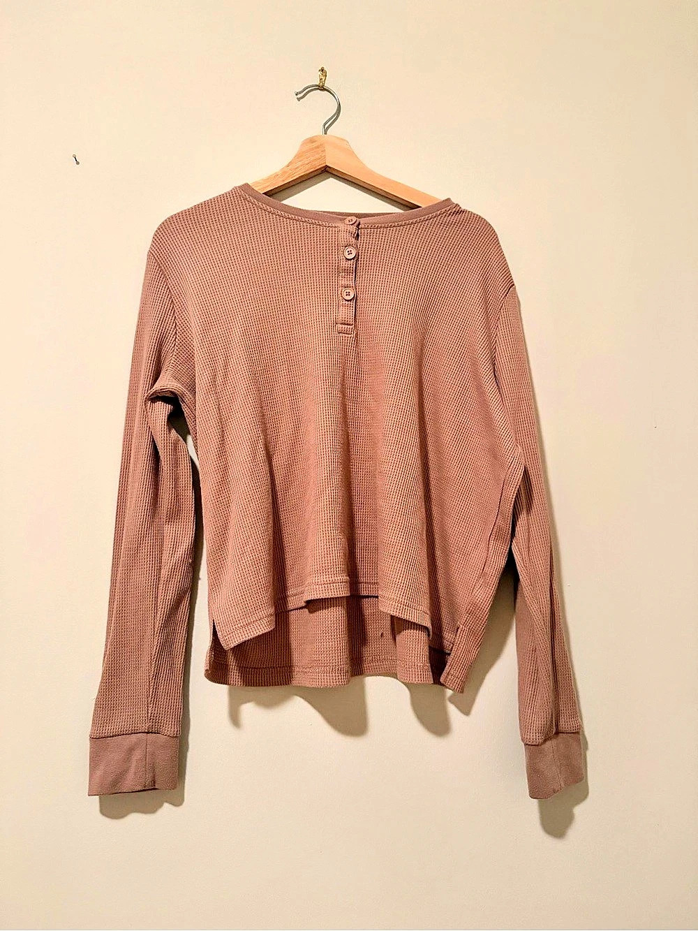Long Sleeve Button Front Top in Brown Like New